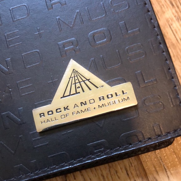 FINAL Folio Case - Picture 2 of 8